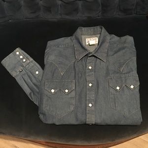 Rockmount Ranchwear Tru West Men’s Western Denim shirt, Large.
